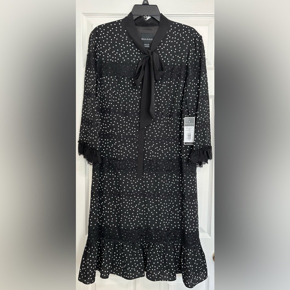 SHANI Black Polka Dot Three-Quarter Length Sleeve Beautiful Size 16 NWT - Picture 8 of 11